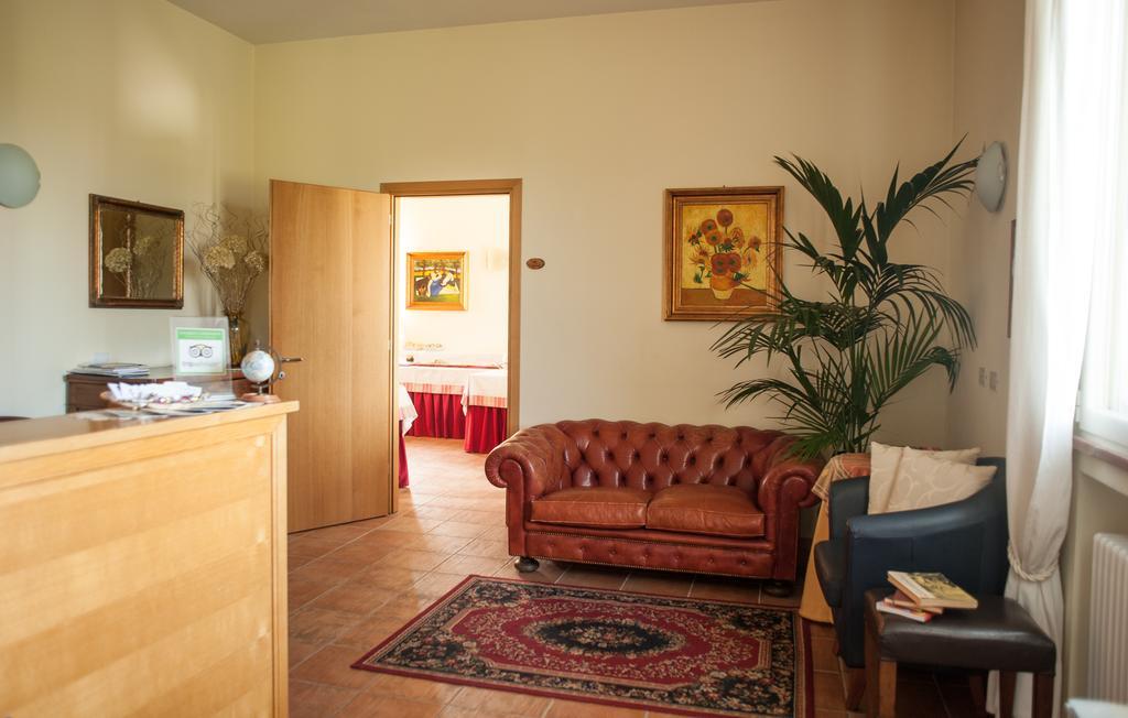 בית הארחה פארמה 	Agriturismo Il Mondo מראה חיצוני תמונה