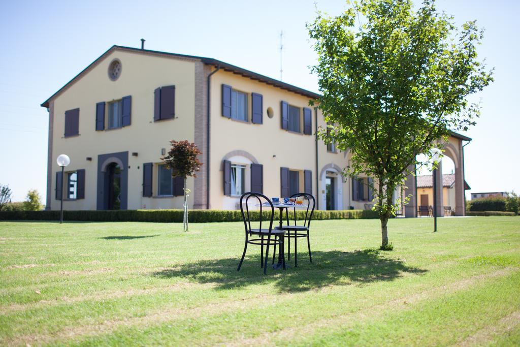 בית הארחה פארמה 	Agriturismo Il Mondo מראה חיצוני תמונה