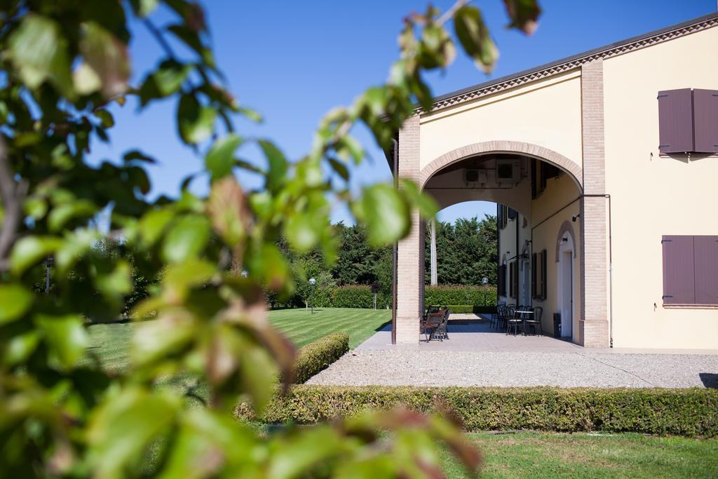בית הארחה פארמה 	Agriturismo Il Mondo מראה חיצוני תמונה